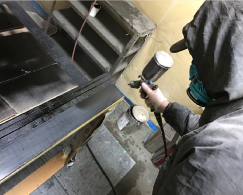 漆の痛み具合が大きな場合は塗装します。