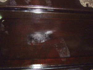 指紋がつき、とれなくなってしまった。