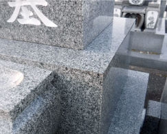 水垢を除去します。