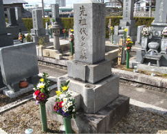 お墓をきれいに保つお手伝い