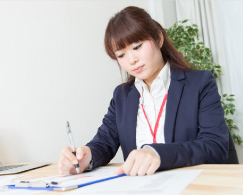 面倒な手続きいたします。